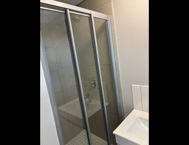 BEDROOM APARTMENT TO LET IN EMBERTON ESTATE
